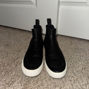 Nike Black Slip-On Leather Loafers with White Sole Janoski